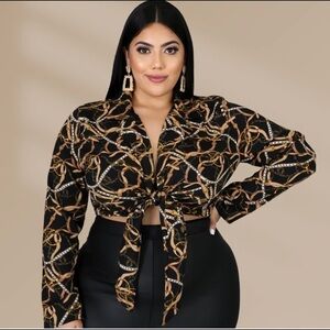 𝅺tie Front Crop Top Plus Size